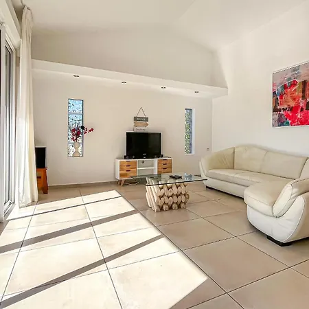 Pet Friendly In Dom wakacyjny *